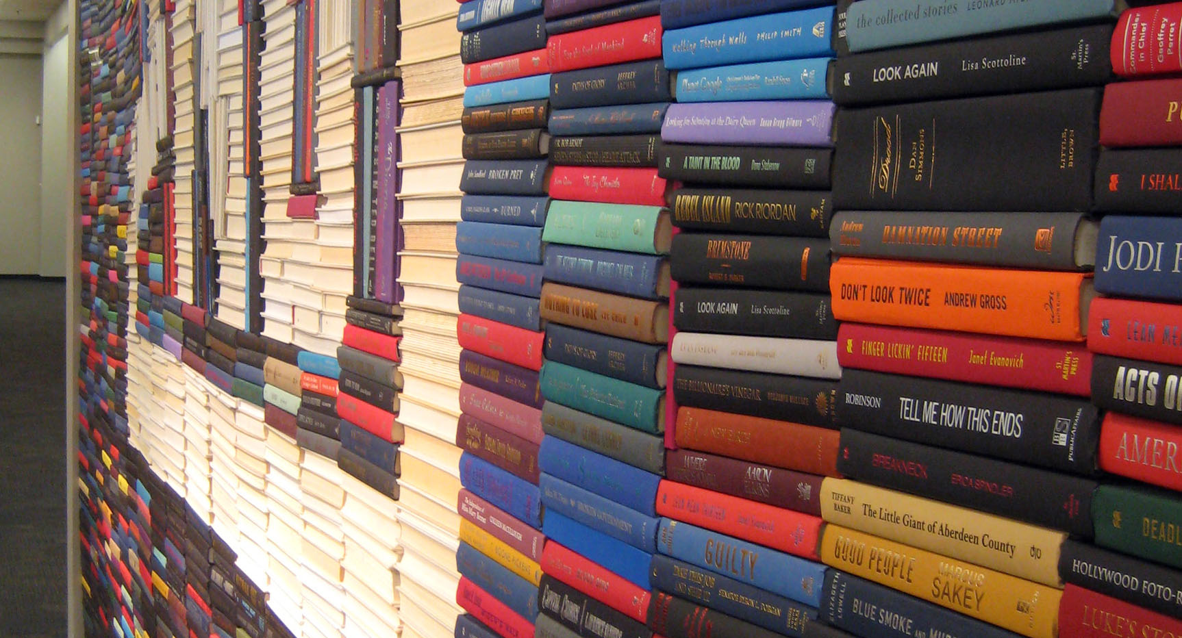 2nd&Charles_BookWall