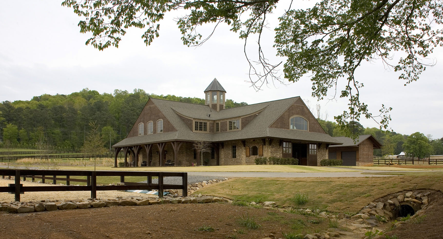 Nolen_Exterior